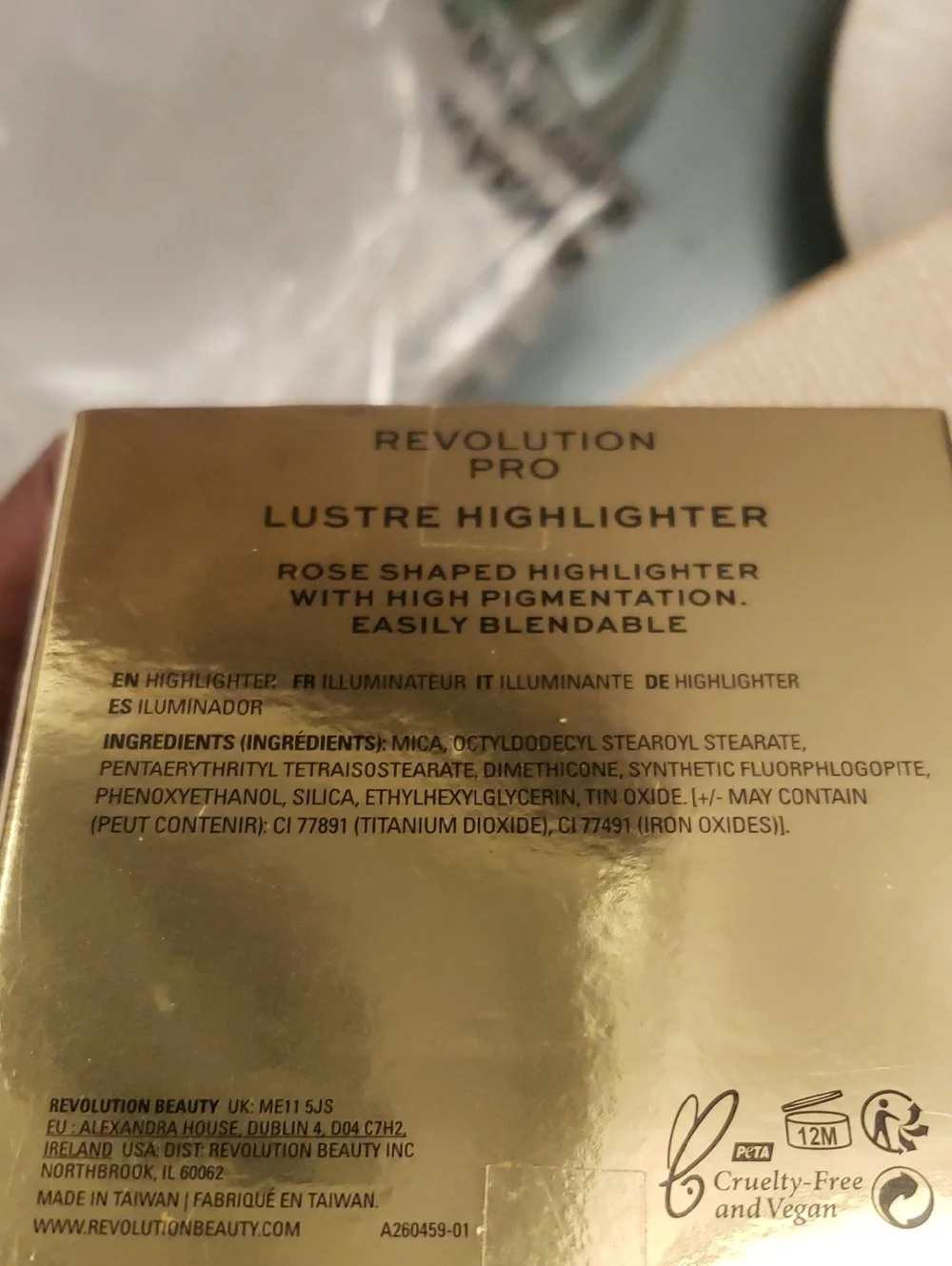 🛍 Revolution Lustre Highlighter - White Rose (Champagne Gold) Sealed Nib